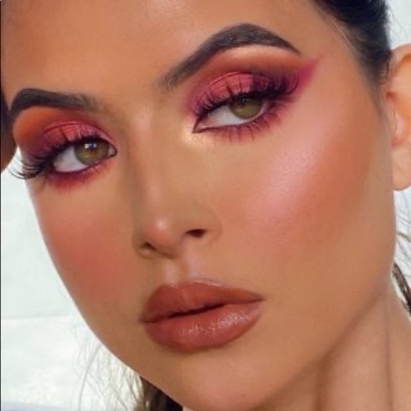 Hipdot Zion pressed pigment palette NWOB 4/18 Shimmering colors. Create stunning - Picture 12 of 15